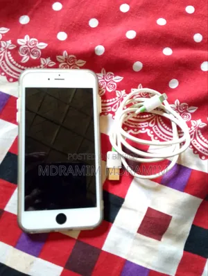 Apple iPhone 6 64 GB White
