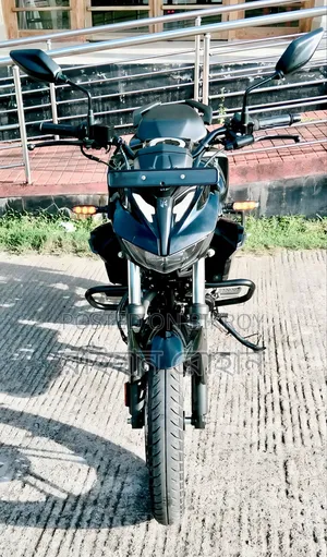 Hero Xtreme 125R 2025 Black