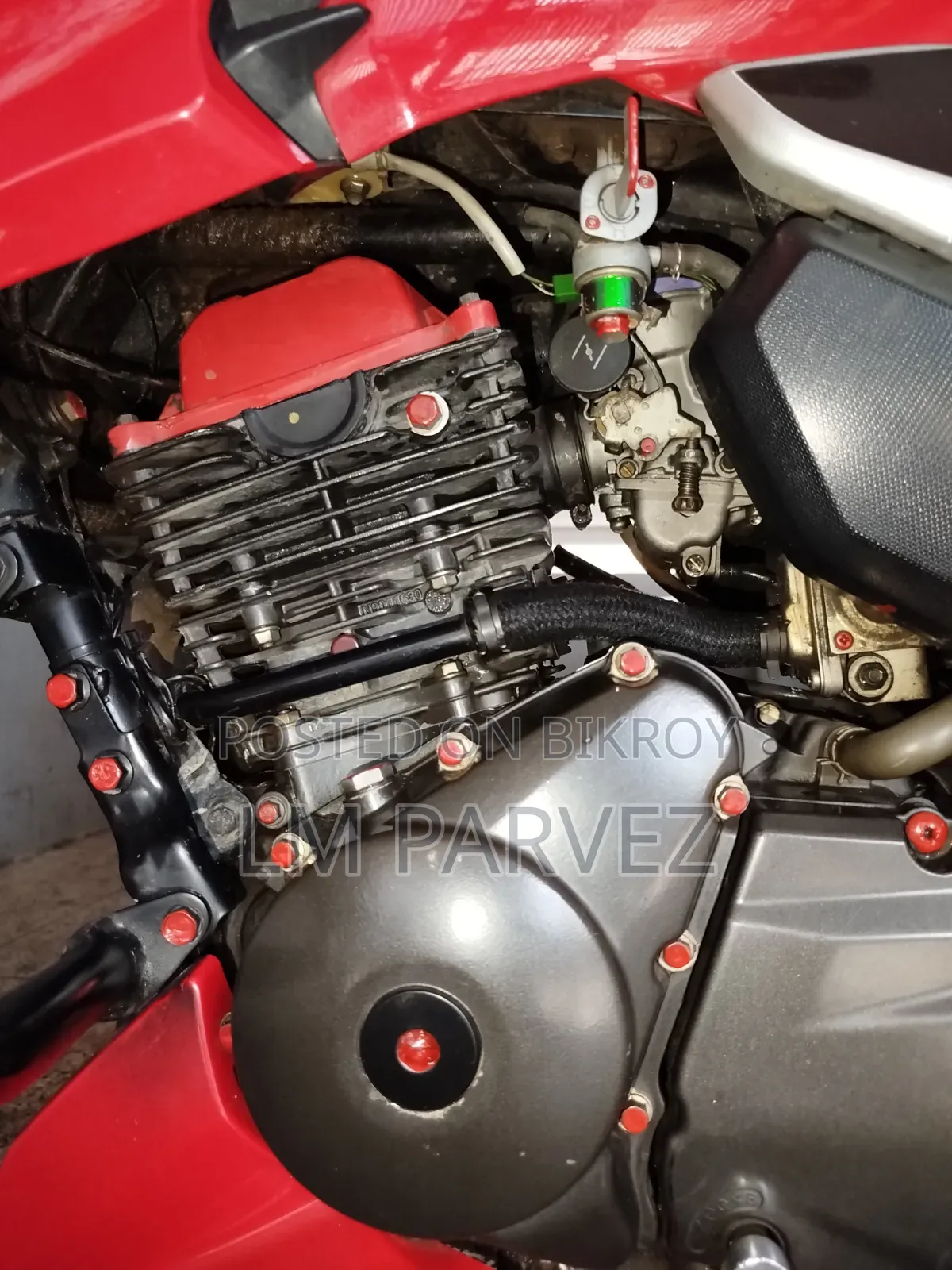 TVS Apache RTR 160 4V 2020 Red