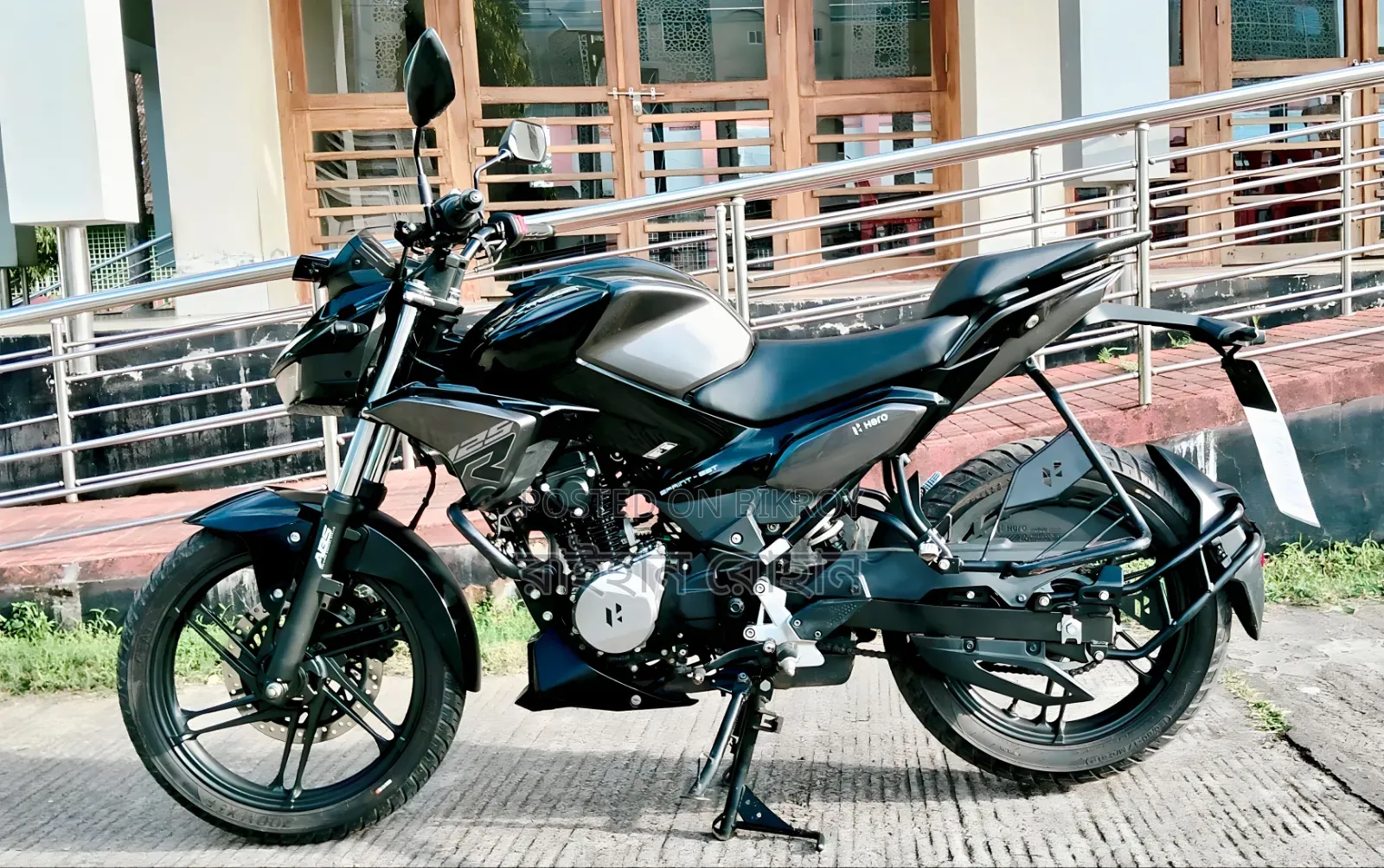 Hero Xtreme 125R 2025 Black