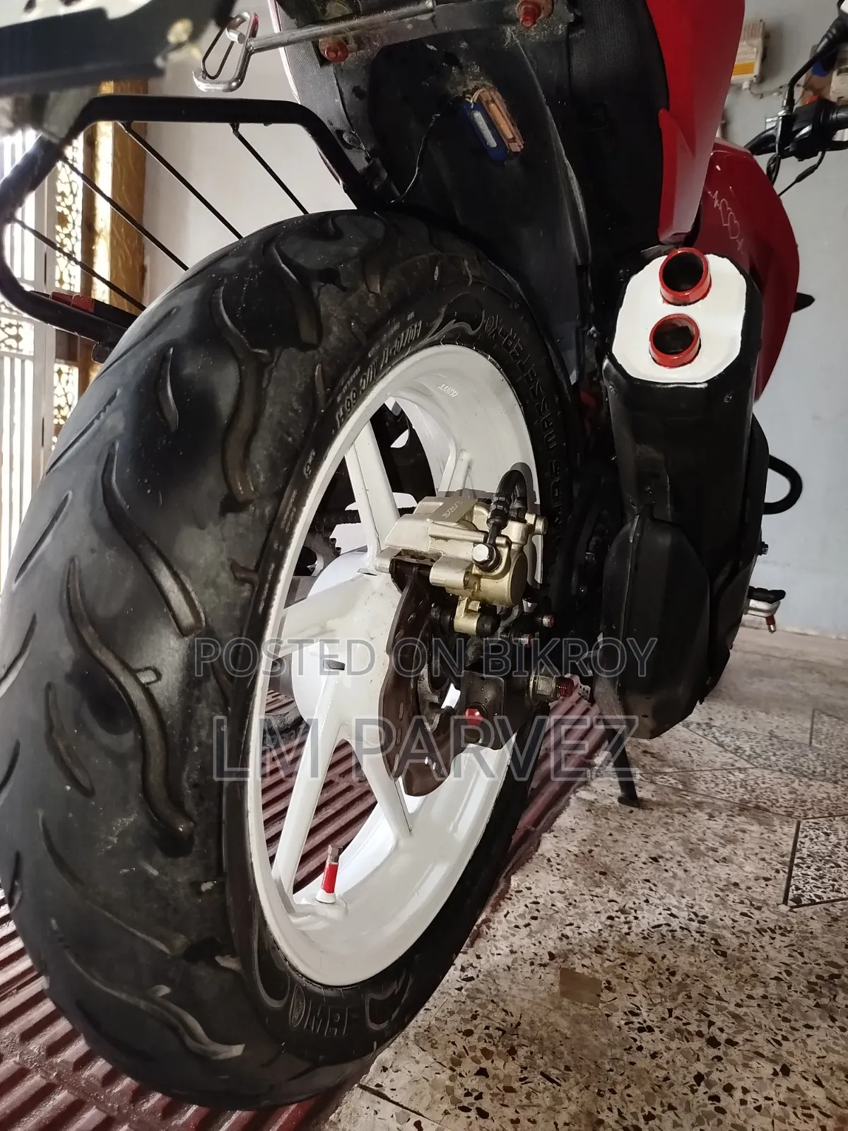 TVS Apache RTR 160 4V 2020 Red