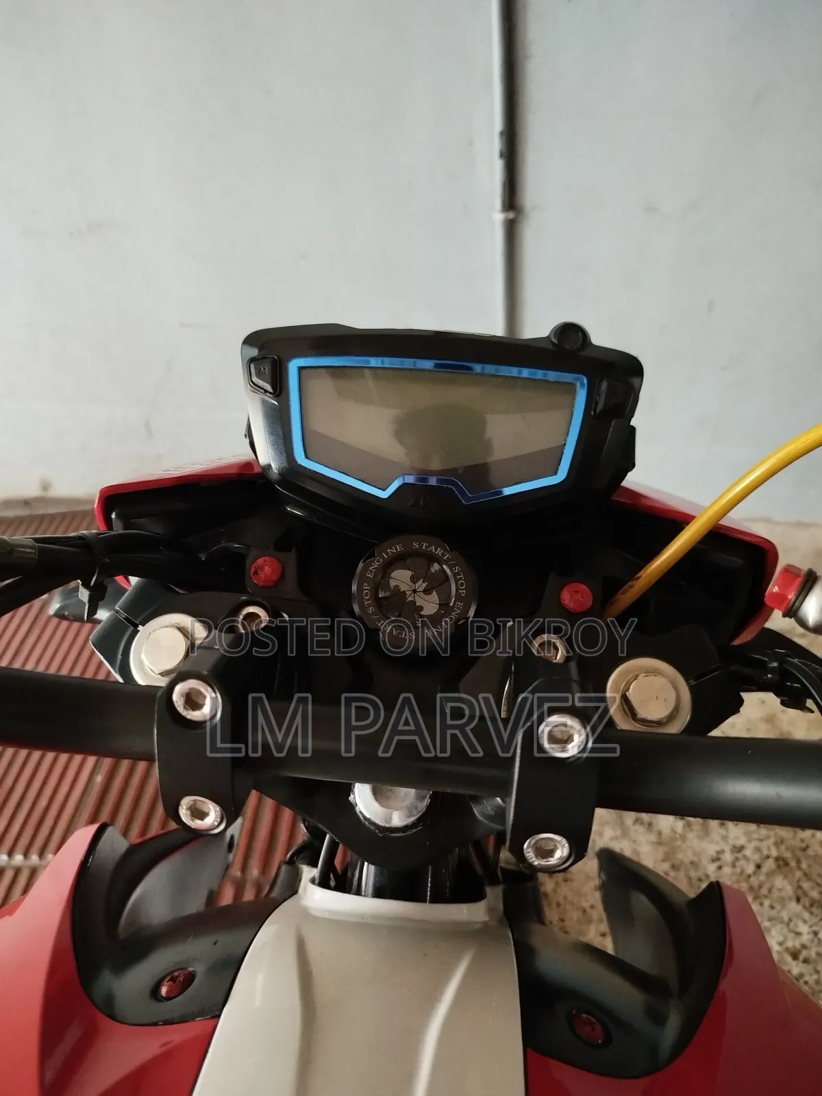 TVS Apache RTR 160 4V 2020 Red