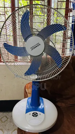 Defender Rechargable Fan