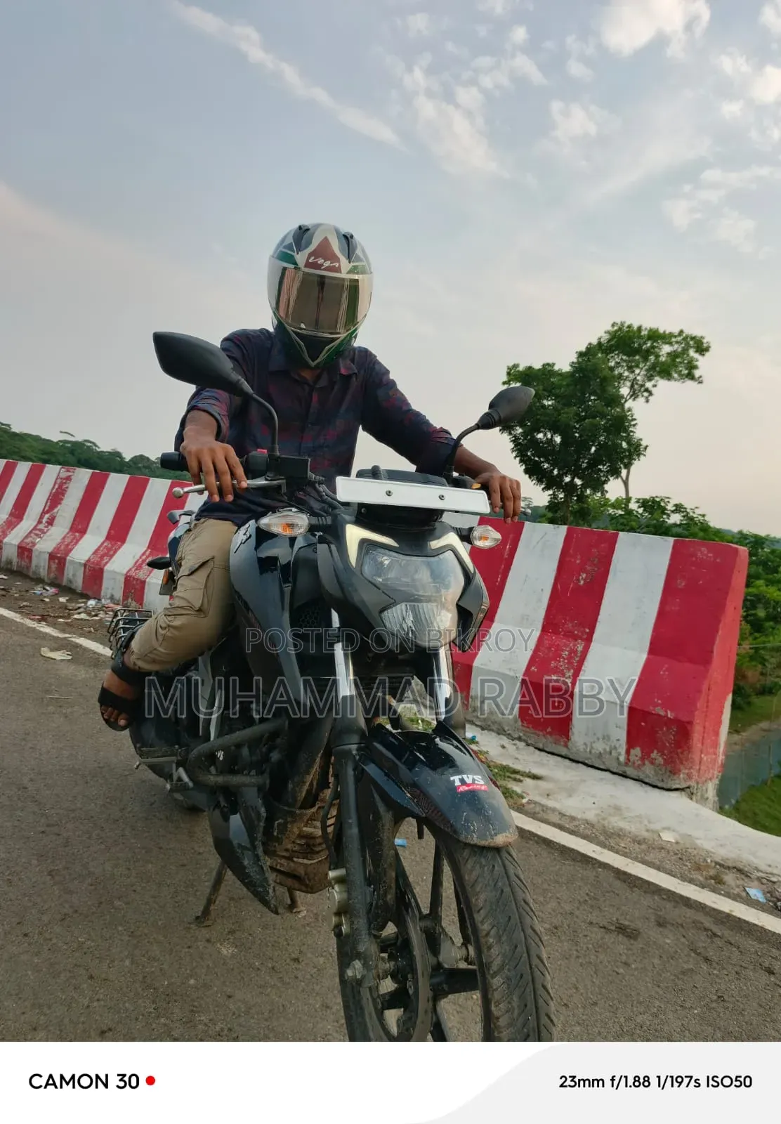 TVS Apache RTR 160 4V 2022 Black