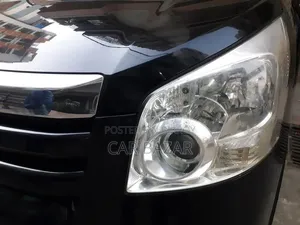 Toyota Noah 2.0 158hp FWD (7 Seater) 2009 Black