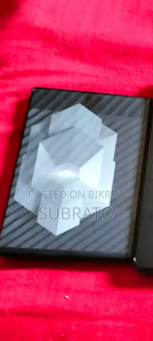 ডব্লিউডি পোর্টেবল হার্ড ড্রাইভ ১ টিবি