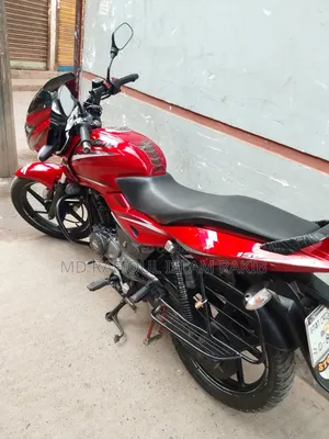 Bajaj Pulsar 150 2018 Red
