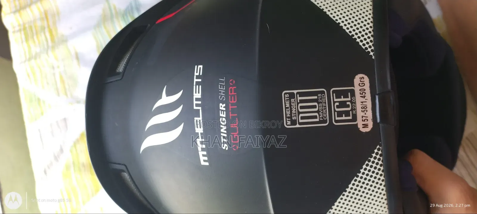 MT Stinger Helmet for Sale (Size: M, Fresh Condition)