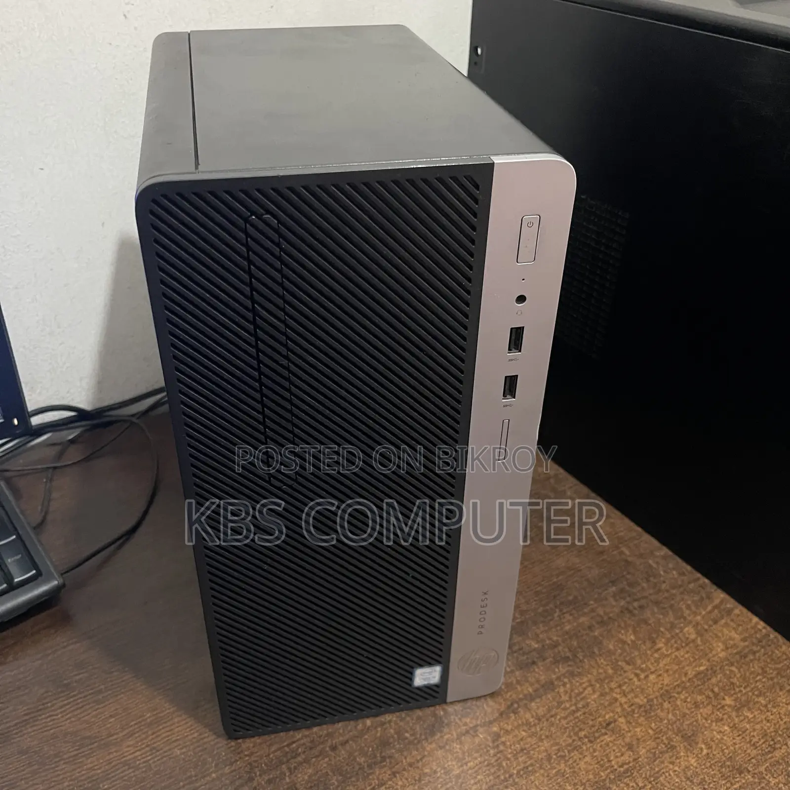 Desktop Computer HP 4GB Intel Core i5 SSD 128GB