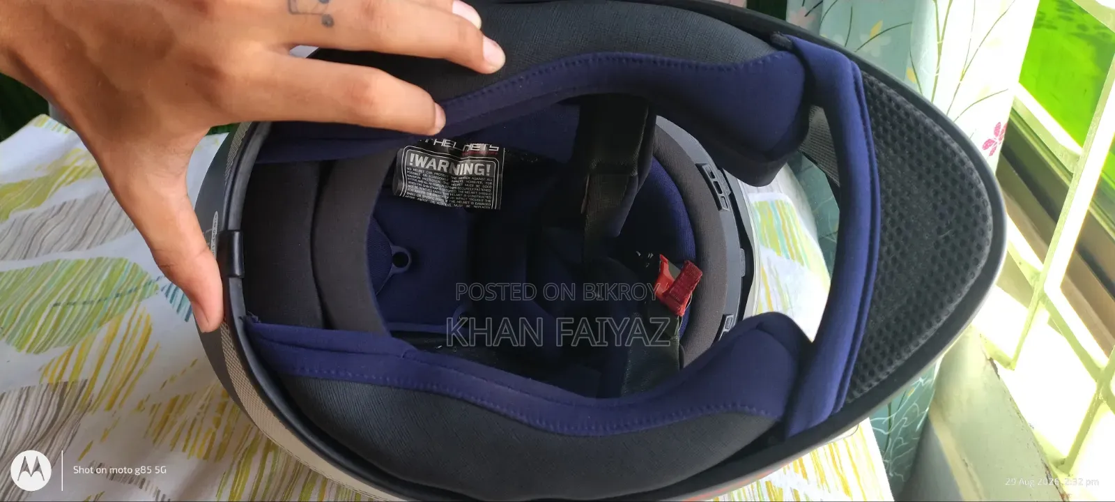 MT Stinger Helmet for Sale (Size: M, Fresh Condition)