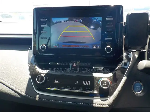 Toyota Corolla 2021 White