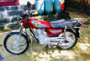 Honda 2003 Red