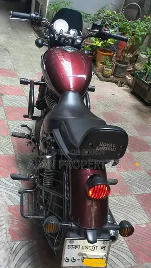 রয়েল এনফিল্ড মিডিওর ৩৫০ ২০২৪