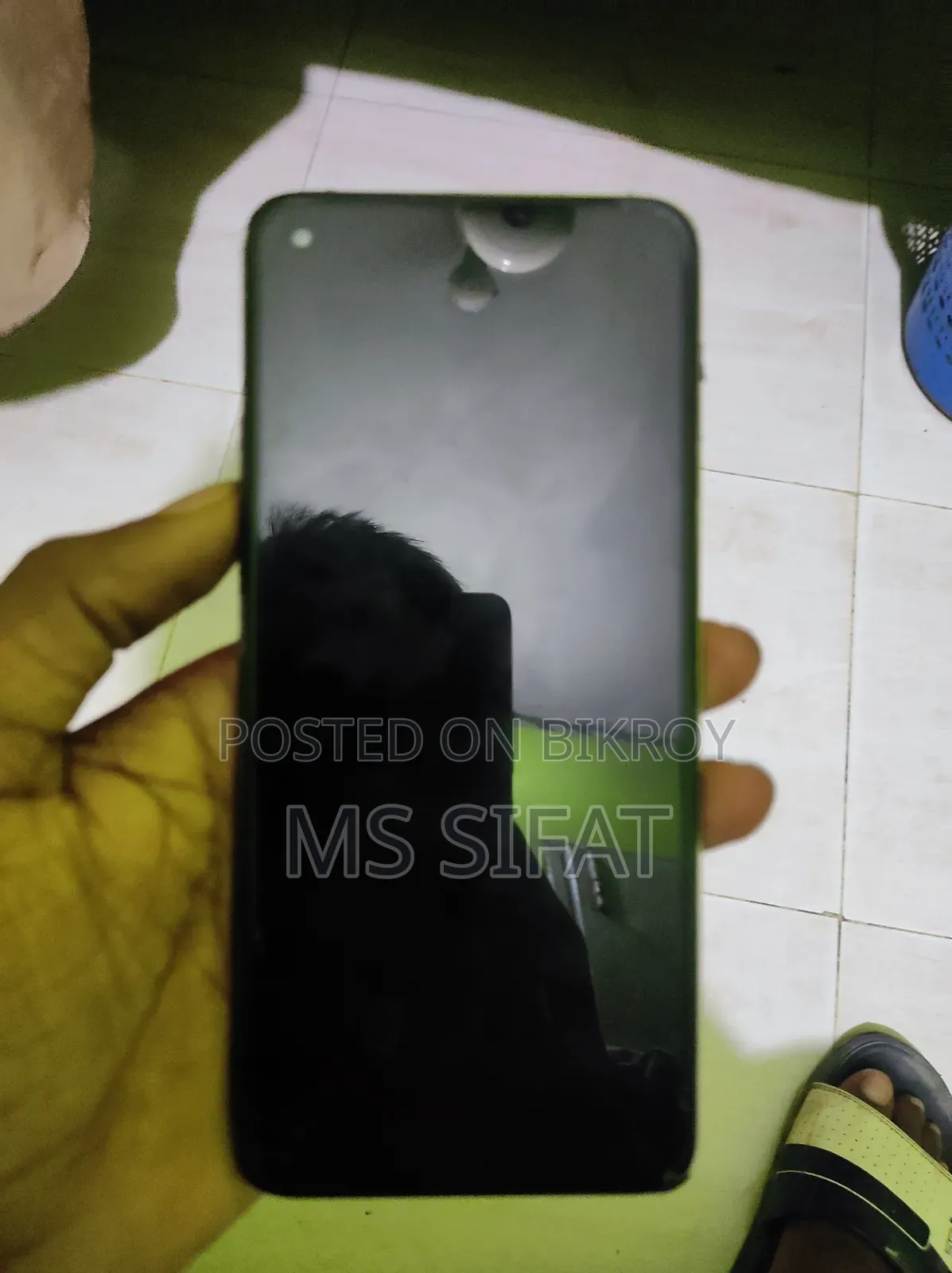 Realme 128 GB Silver