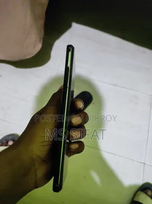 Realme 128 GB Silver