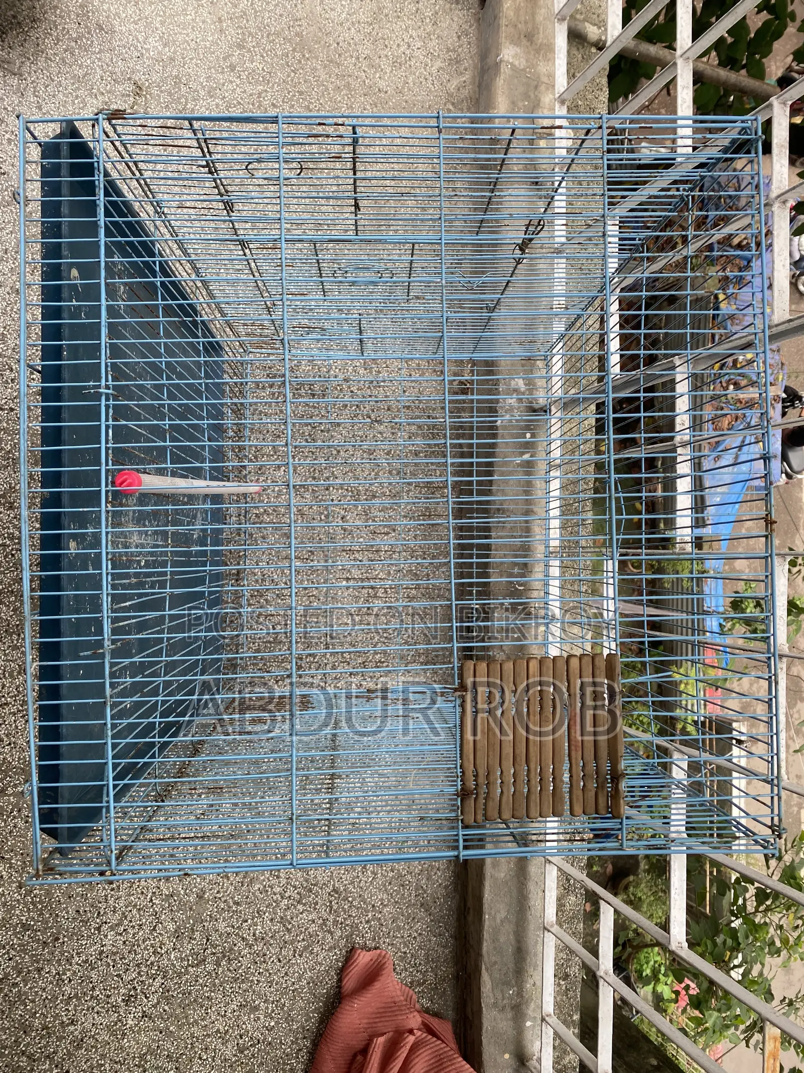 Cage Sale-Post