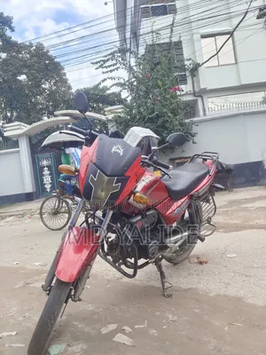 Runner Bullet 100 V2 2017 Red