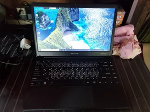 Laptop 4GB AMD SSD 128GB