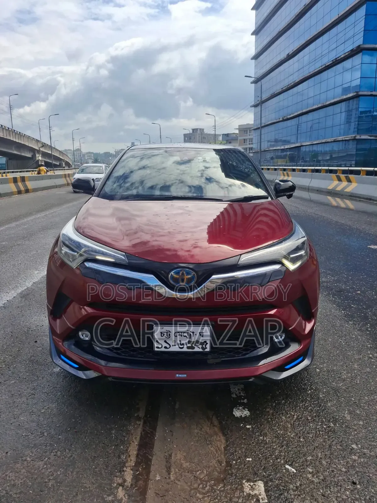 Toyota C-HR Limited FWD 2019 Maroon