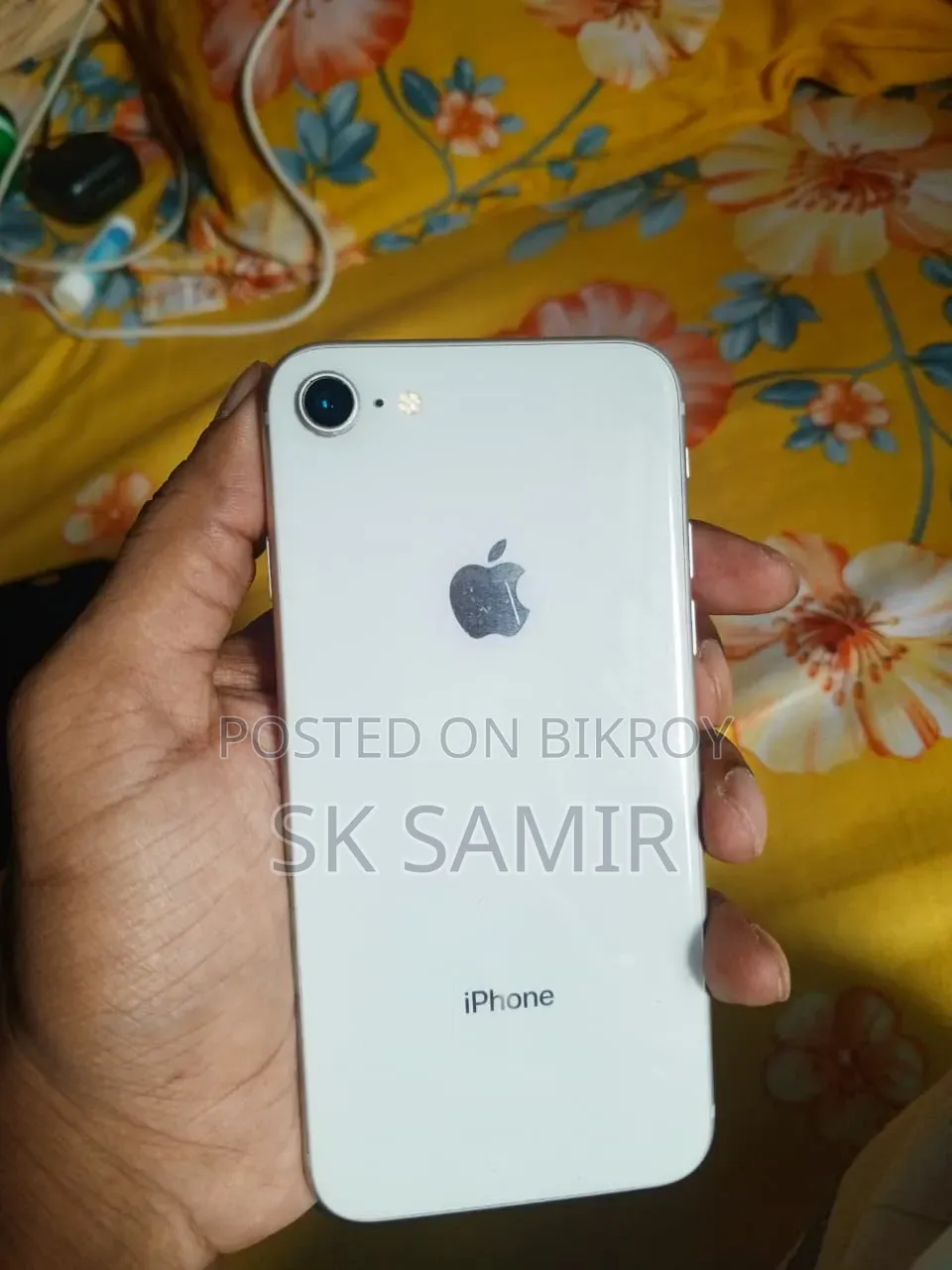 Apple iPhone 8 64 GB White