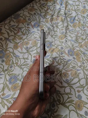 iQOO Neo11 256 GB Orange