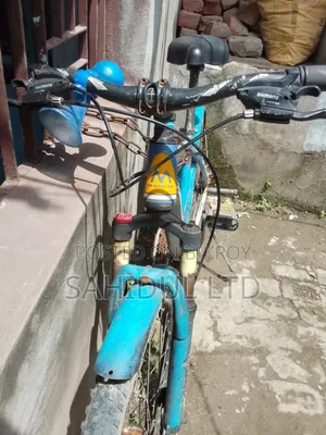 এই সাইকেলটা বিক্রি হবে