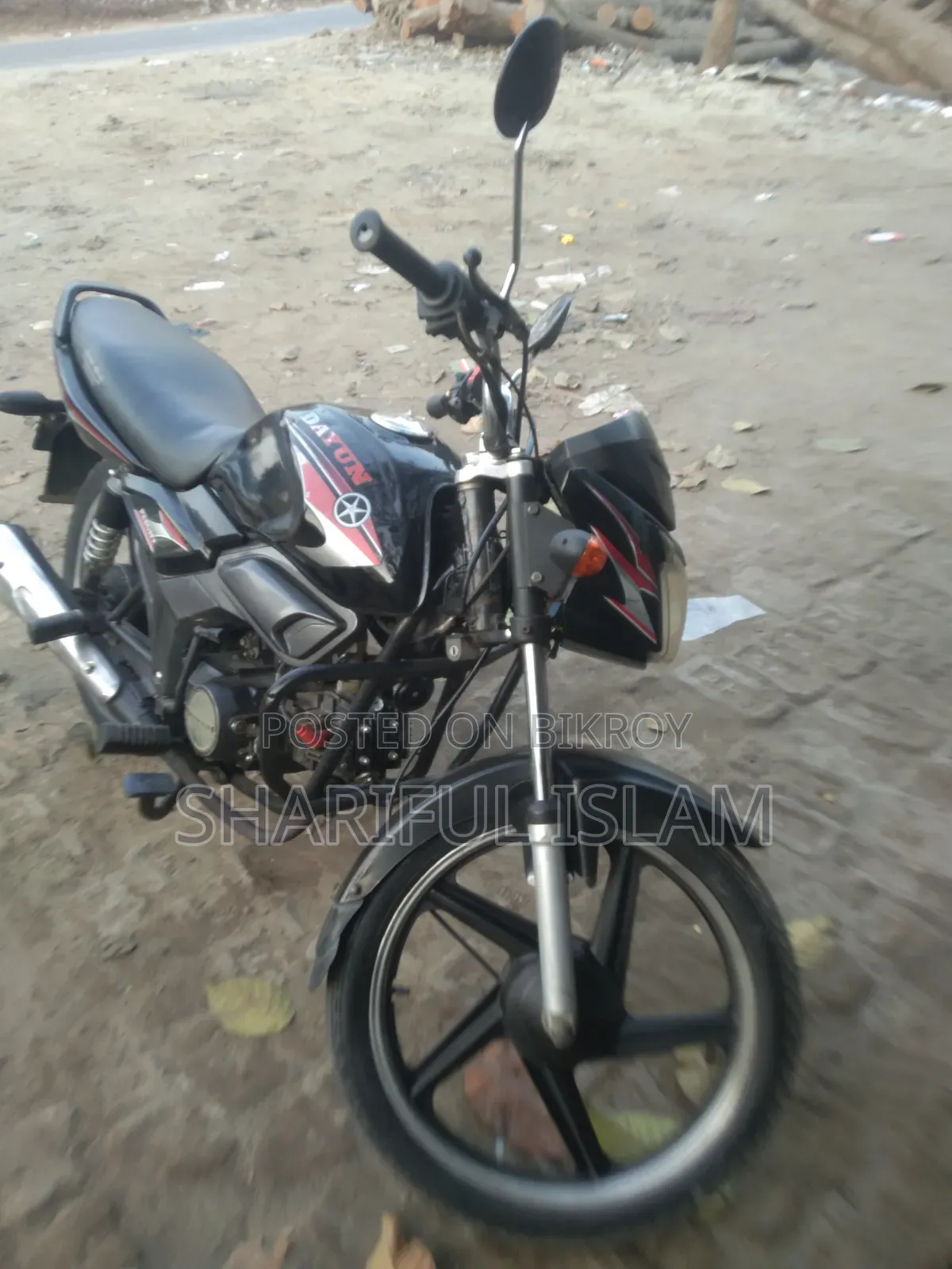 ডায়ুন প্লাইট ১১০ ২০১৩ কালো