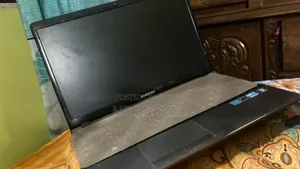 Laptop Samsung 2GB SSHD (Hybrid) 512GB