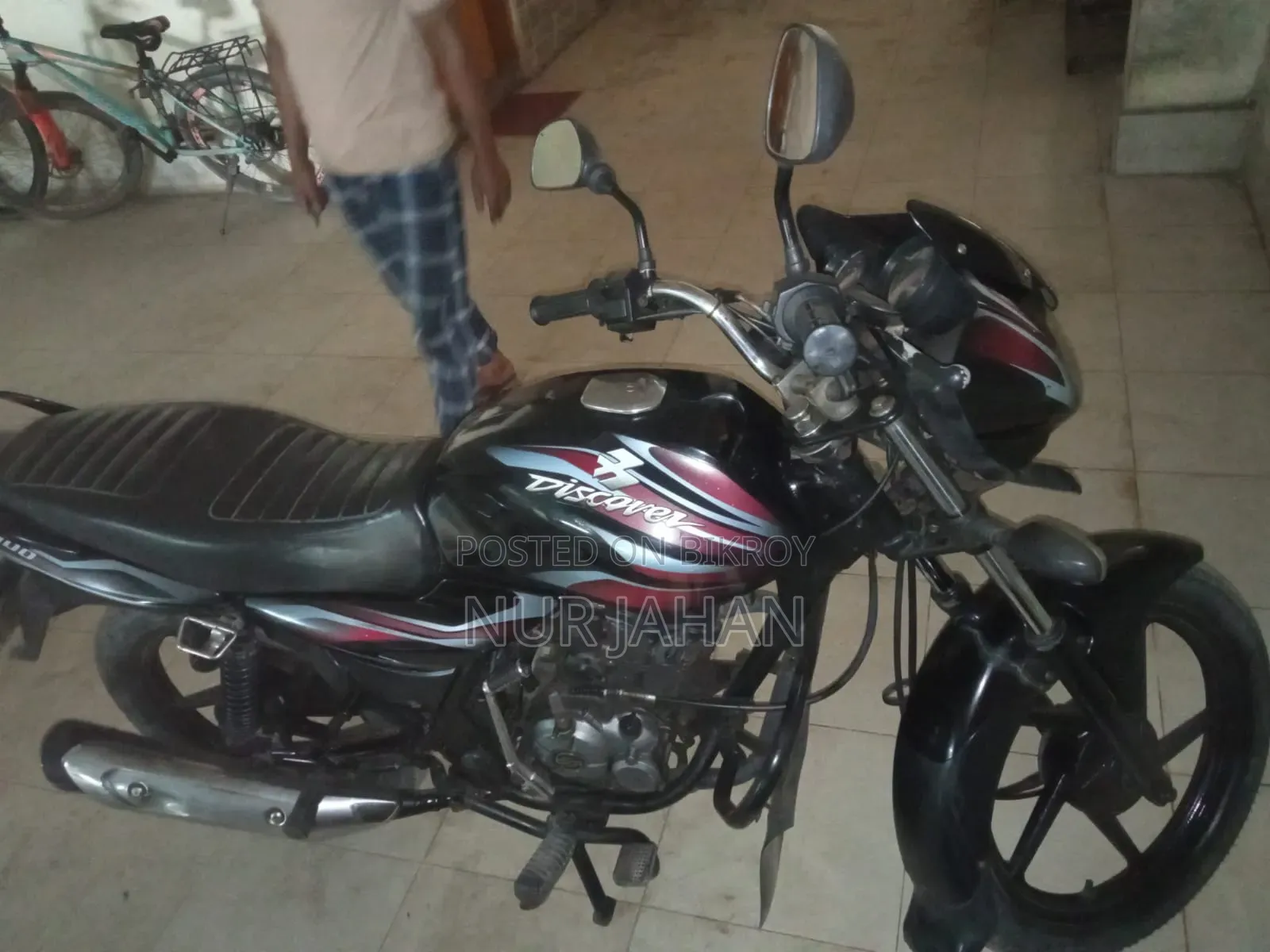Bajaj Discover 100 2014 Black