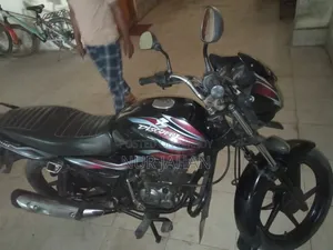 Bajaj Discover 100 2014 Black