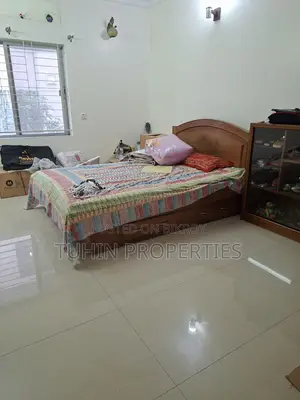 5bdrm Apartment in Banani for sale