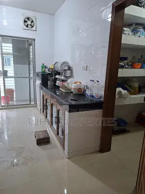 5bdrm Apartment in Banani for sale