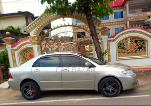 Toyota Corolla Sedan 2004 Beige