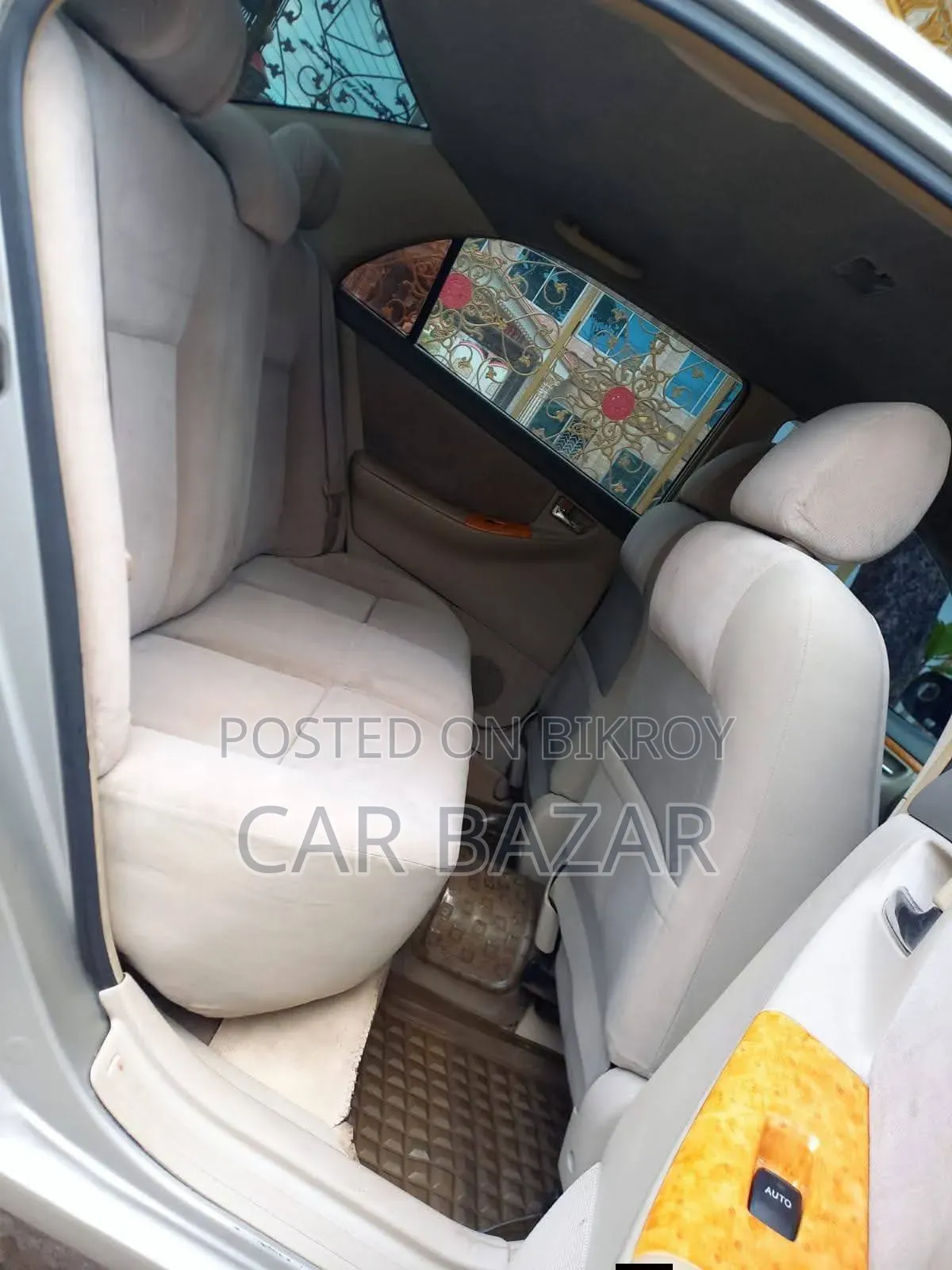 Toyota Corolla Sedan 2004 Beige