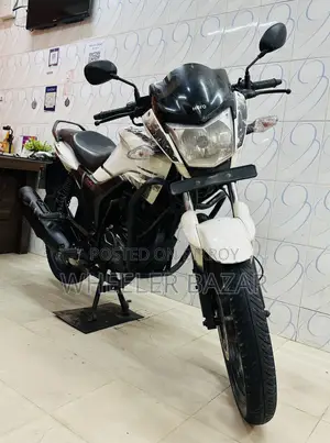 Hero Hunk 2018 White