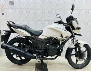 Hero Hunk 2018 White