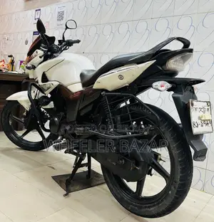 Hero Hunk 2018 White