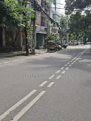 10bdrm Duplex in Banani for sale