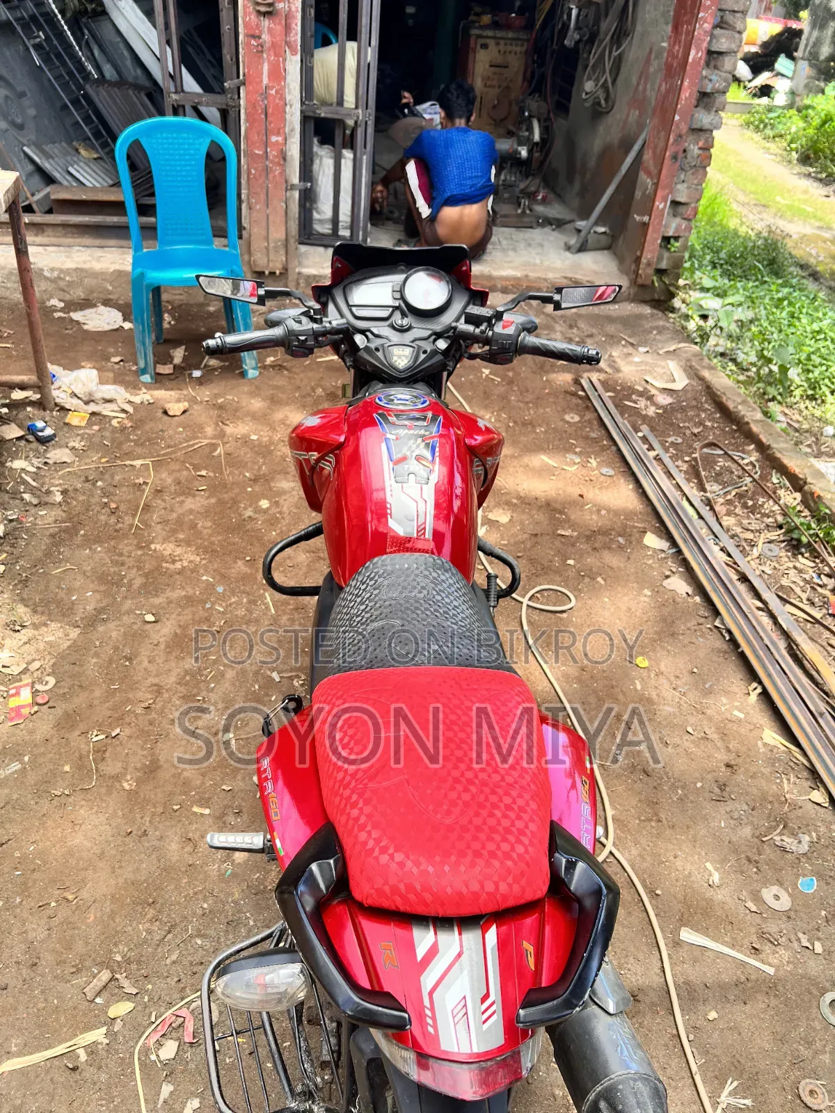 TVS Apache RTR 160 2V 2015 Red