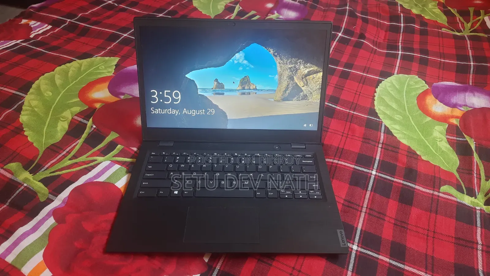 Laptop Lenovo 4GB AMD A6 SSD 128GB