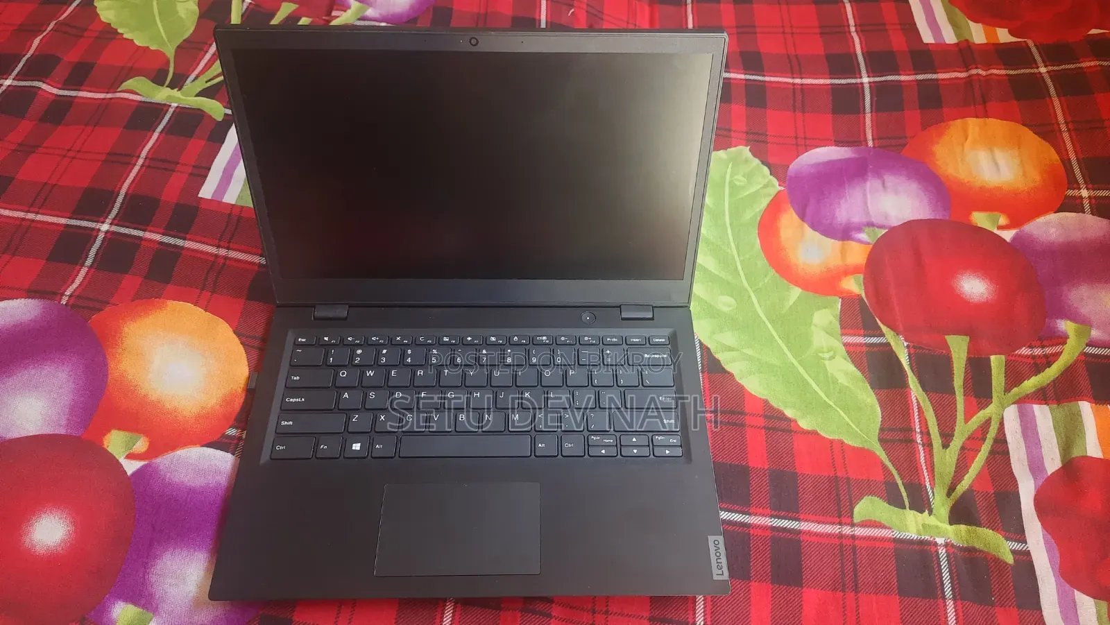 Laptop Lenovo 4GB AMD A6 SSD 128GB