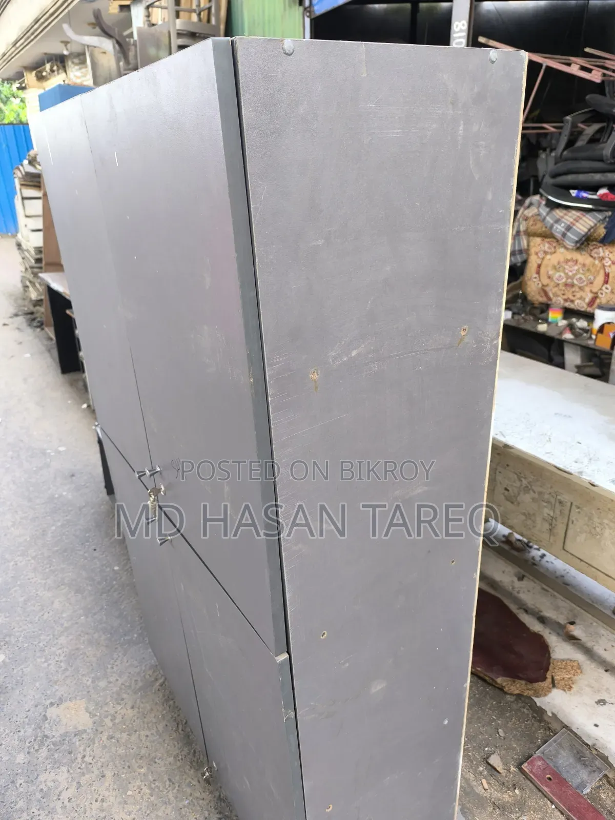 Office Cabinet (63/37 Inch)