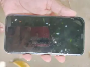 Apple iPhone 11 64 GB Black