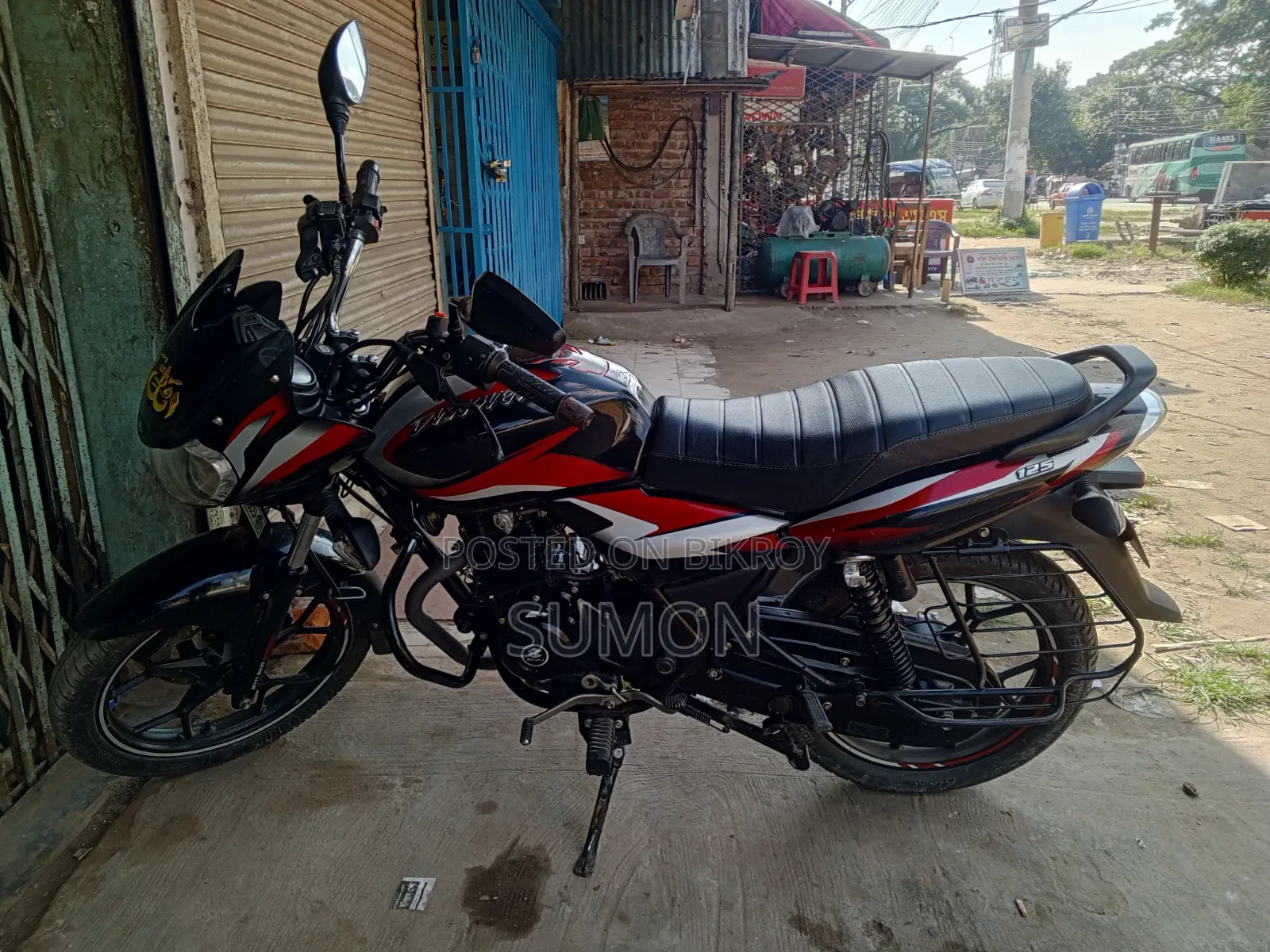 Bajaj Discover 125 2023 Red