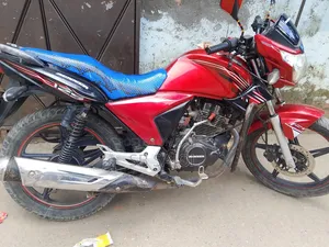 Runner Turbo 125 2017 Red