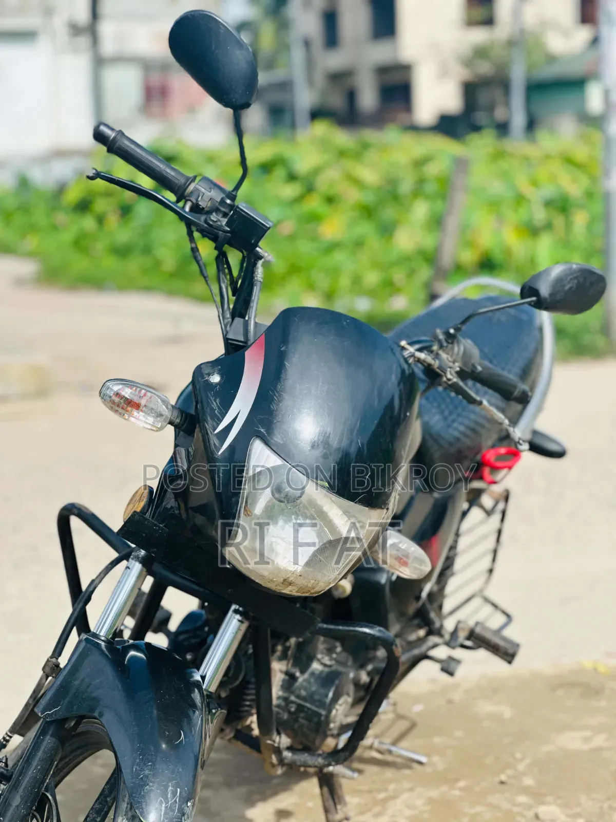Walton Cruize 2012 Black