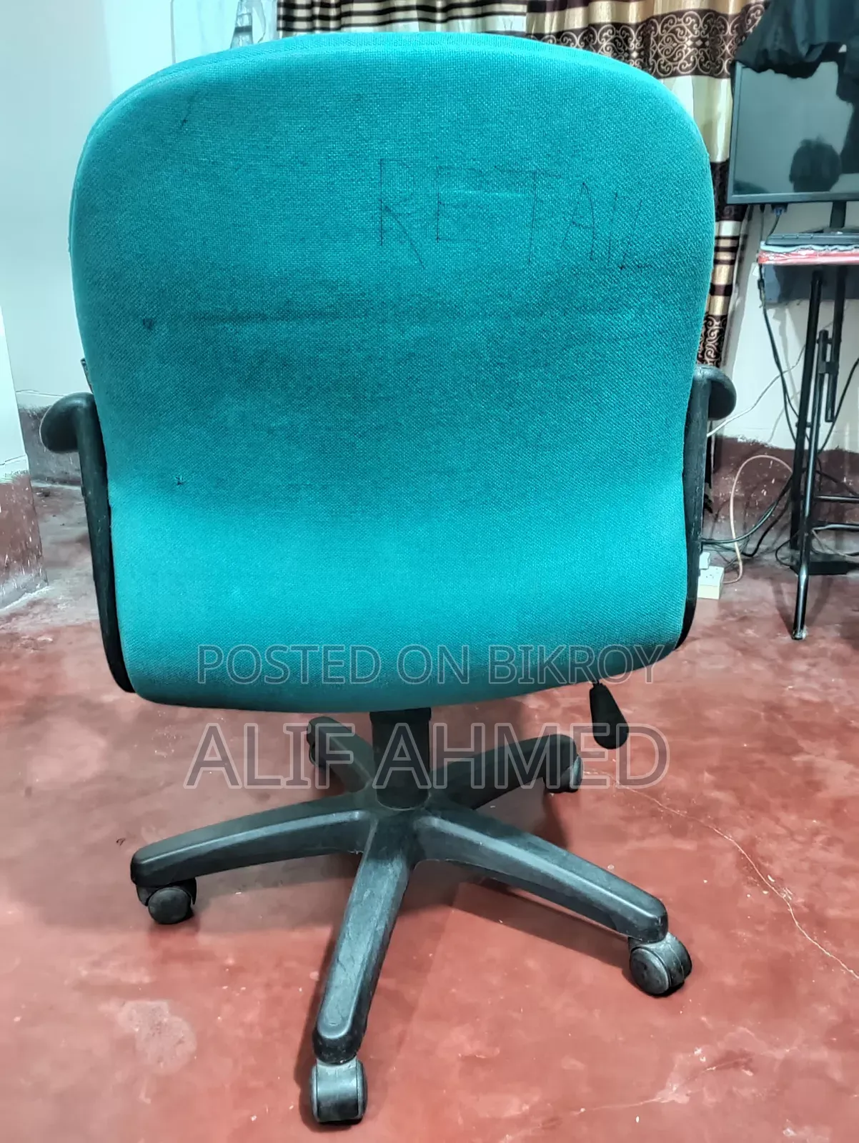 *Navana Brand 
Office Computer Chair  
Fresh