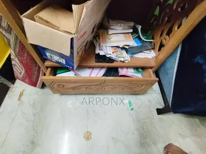 অরিজিনাল আকাশমনি কাঠের বুক সেলফ