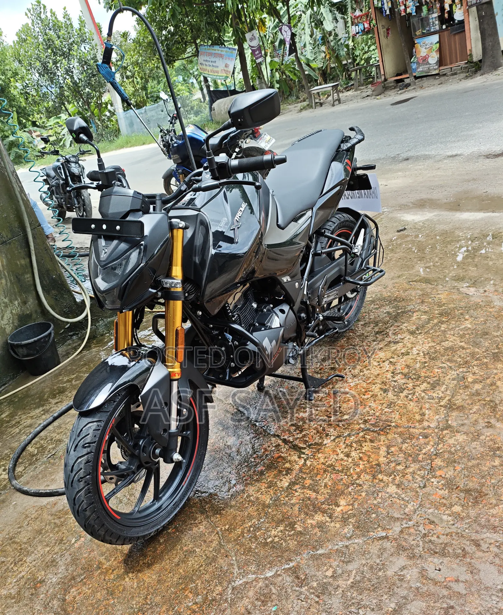 Hero Xtreme 160R 4V 2025 Black