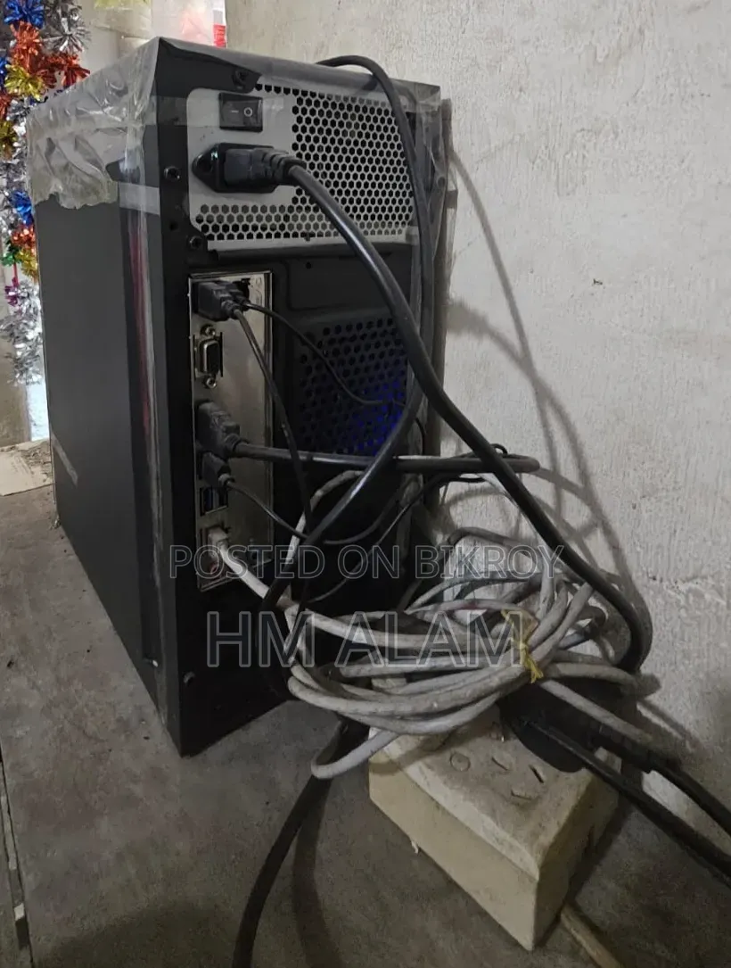 Desktop Computer 8GB Intel Core 5 HDD 128GB